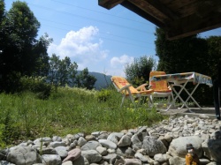 Aussicht in die Berge - zum Vergrößern anklicken